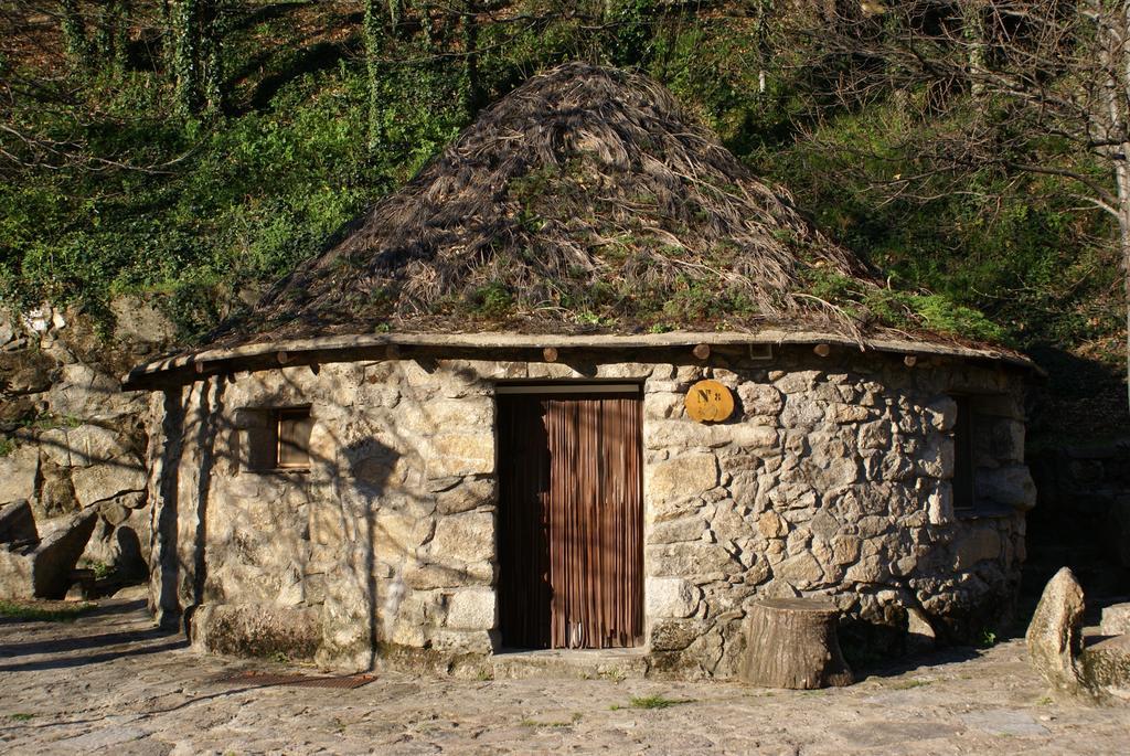 Chozos Rurales El Solitario Banos De Montemayor Exterior foto